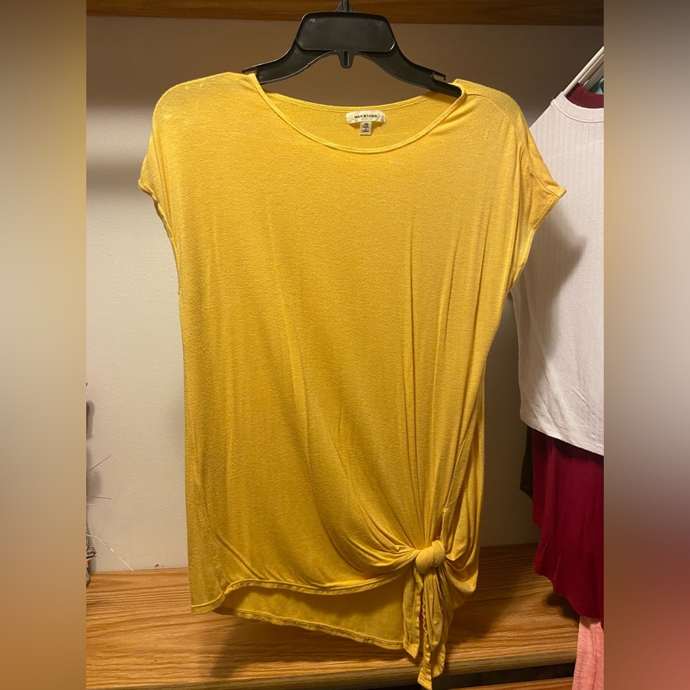 Max Studio T-Shirt